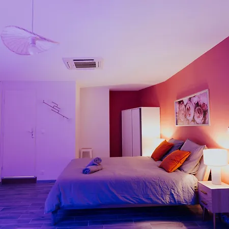 Appartspa59 - Tentation - Balnéo, Sauna - Secret En Option Supplémentaire